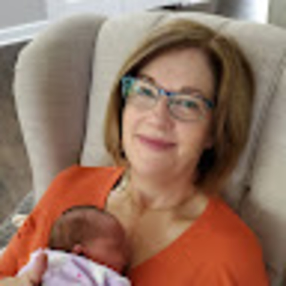 Meet your Posher, Debbie